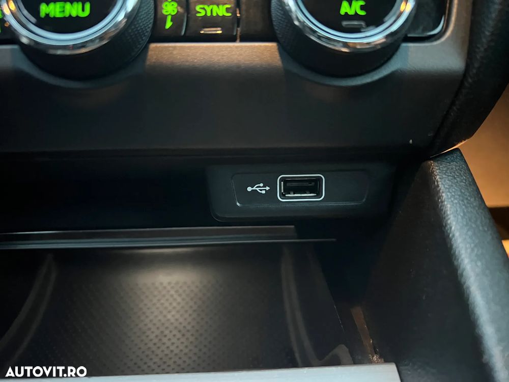 SKODA Octavia 2019 — imagine 18