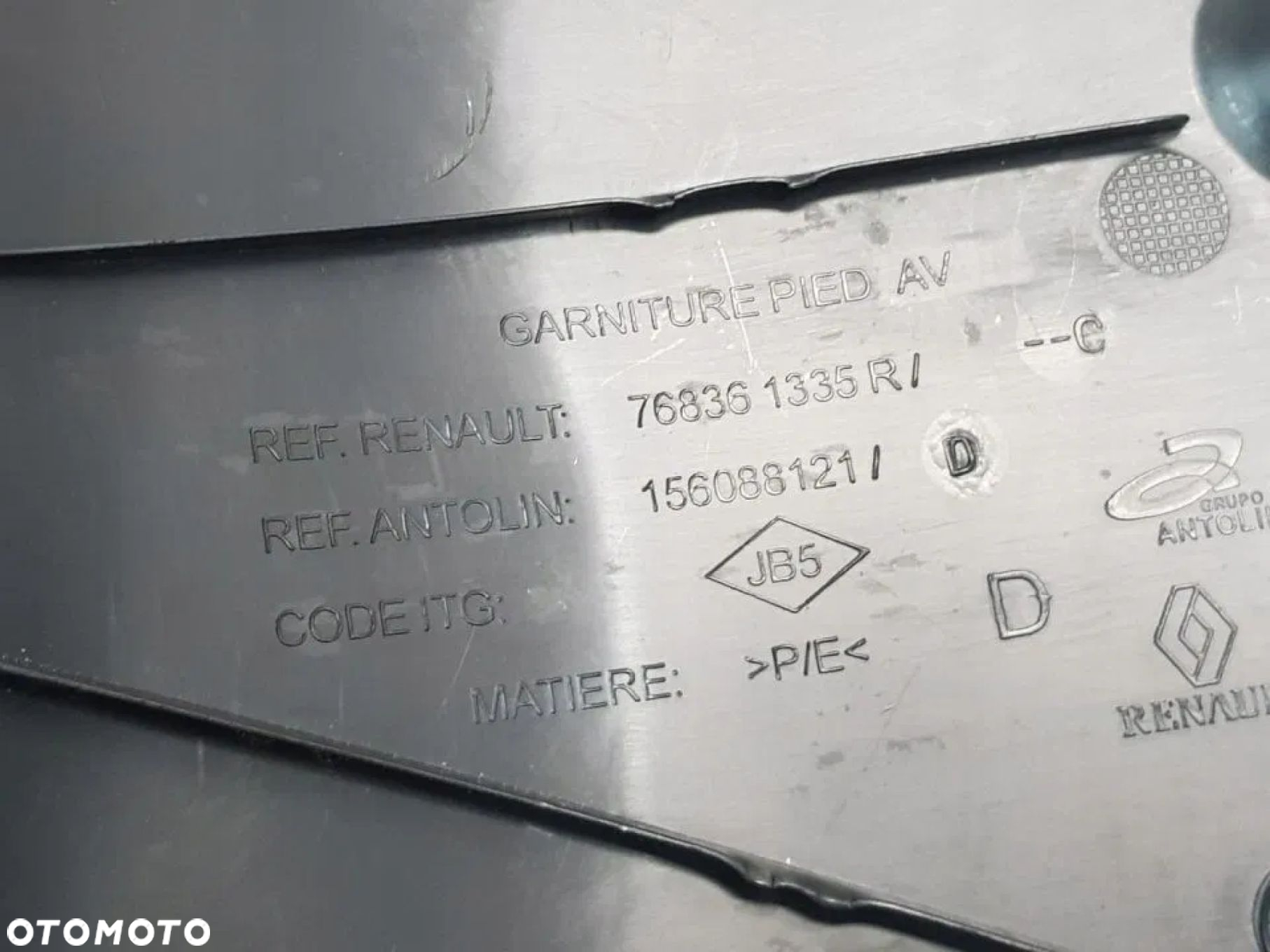 OSŁONA PROGU PRAWA 768361335R RENAULT KADJAR - 4