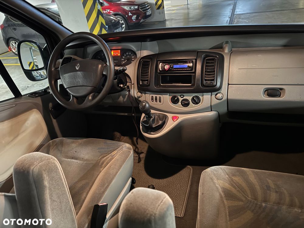 Renault Trafic dCi Passenger - 14