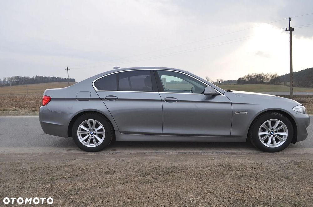 BMW Seria 5 520d Modern Line - 3