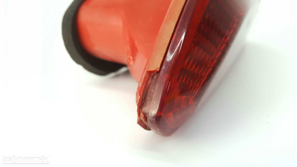 FAROLIM TRASEIRO ESQUERDO ALFA ROMEO 156 (116) 1.6 T.SPARK PROGRESSION - 5