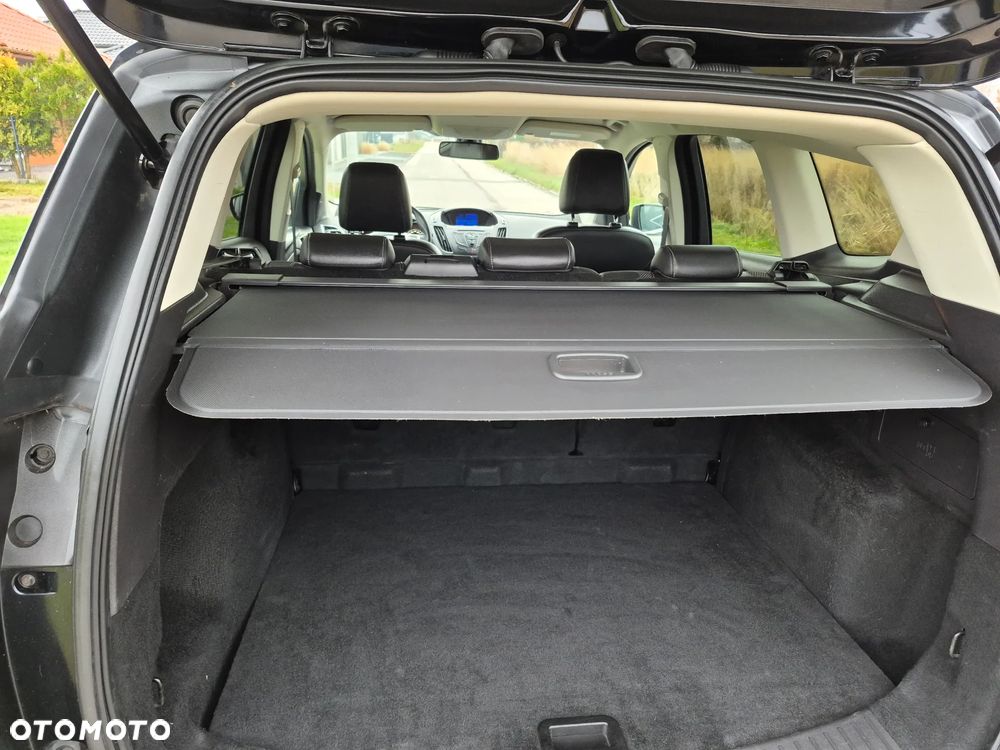 Ford Kuga 2.0 TDCi 2x4 Titanium - 15