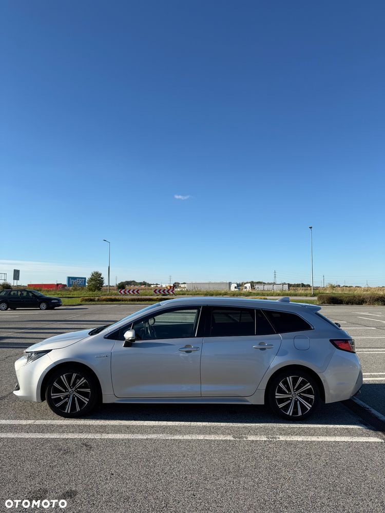 Toyota Corolla - 5