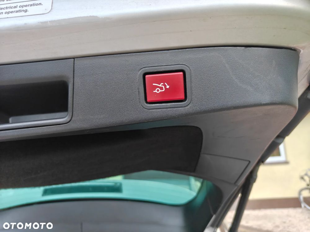 Citroën C5 2.0 HDi Exclusive - 19