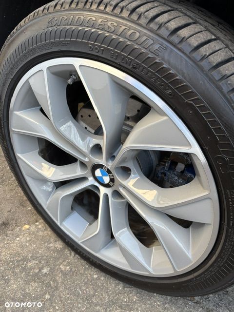 BMW X3 xDrive28i Sport-Aut xLine - 33