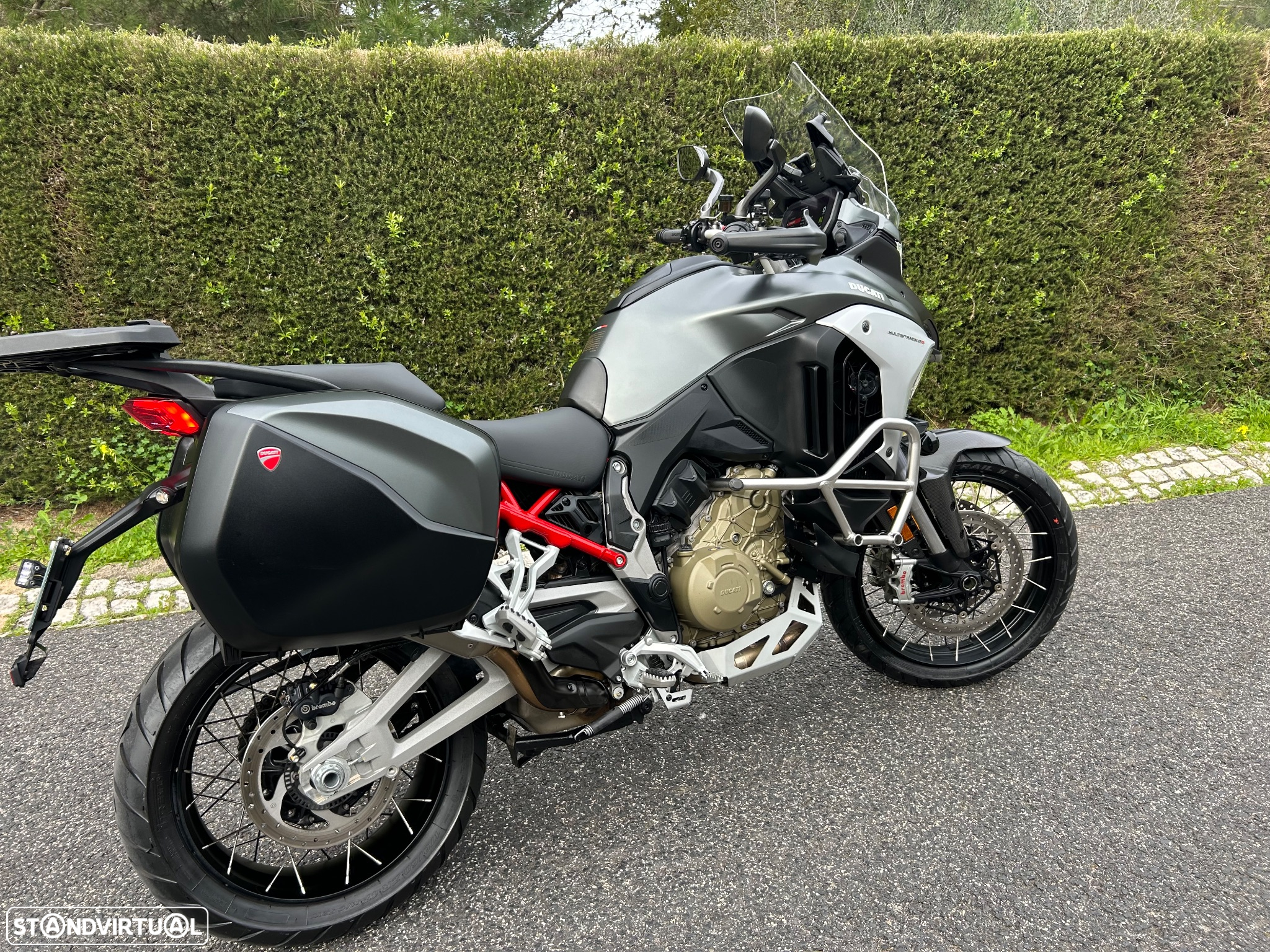 Ducati Multistrada V4s Full Spoked wheels - 17