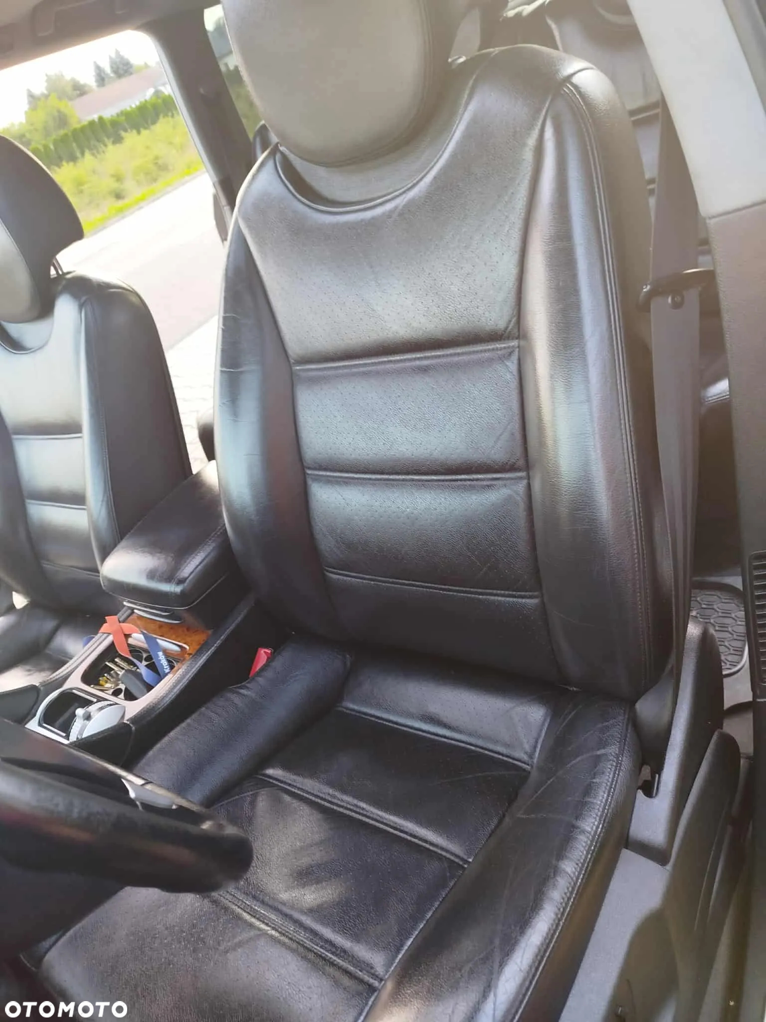 Porsche Cayenne - 30