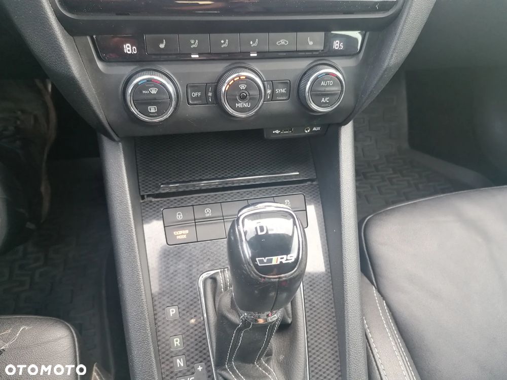 Skoda Octavia 2.0 TDI (Green tec) DSG RS - 15
