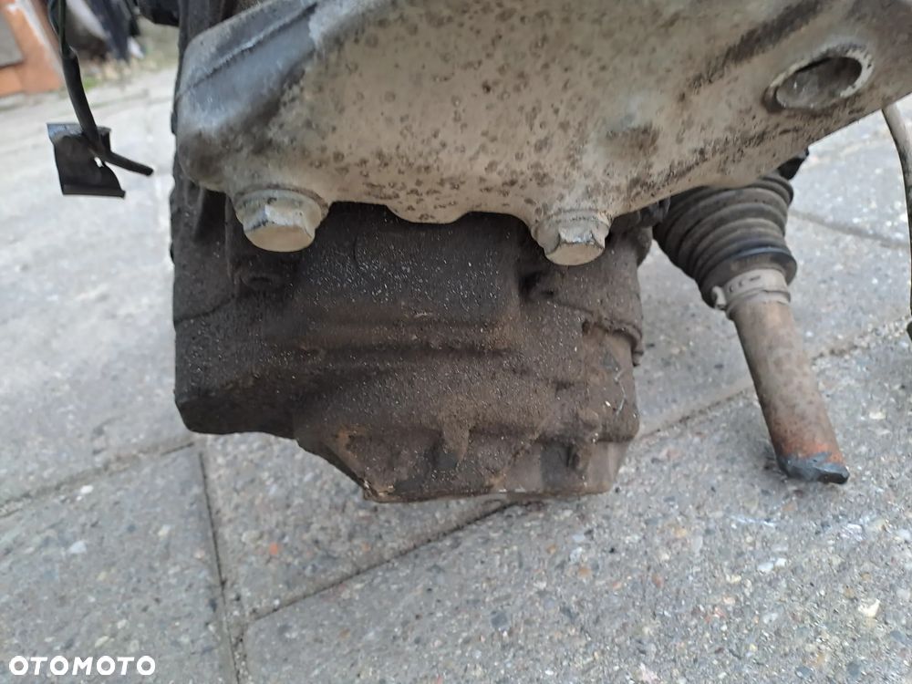 Volkswagen Touran 1.9 TDi skrzynia 6-biegowa kod FYG - 7