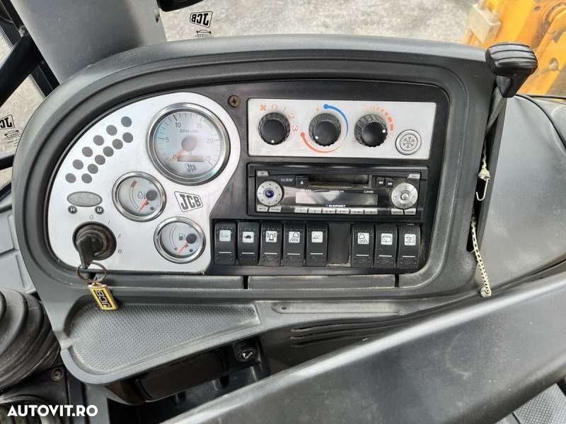 JCB 4CX - 34