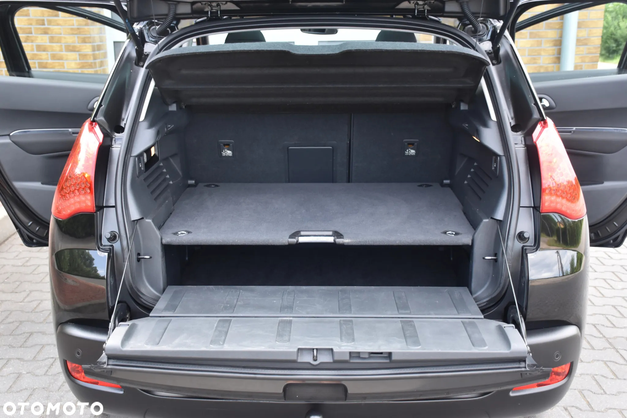 Peugeot 3008 155 THP Automatik Premium - 17