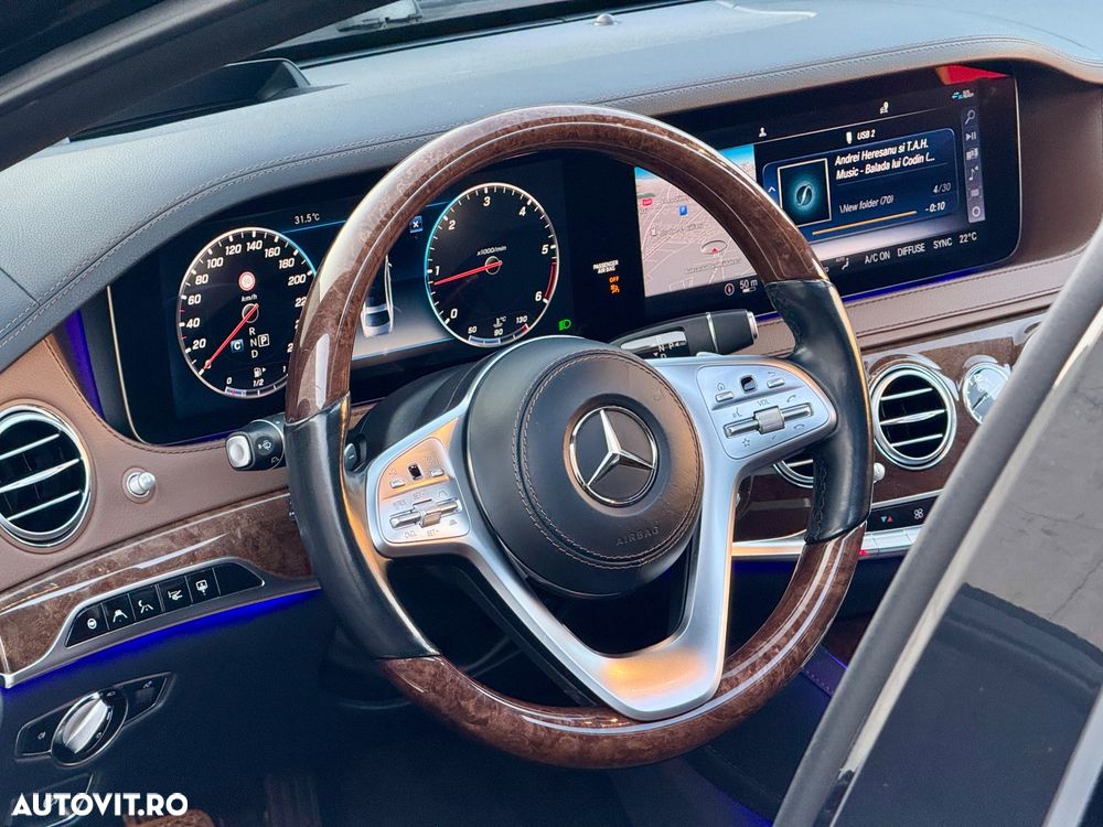 Mercedes-Benz S - 22