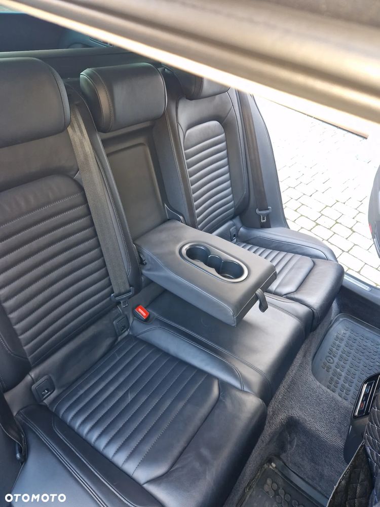 Volkswagen Passat 2.0 TDI BMT Highline DSG - 26