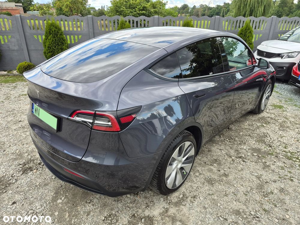 Tesla Model Y RWD - 7