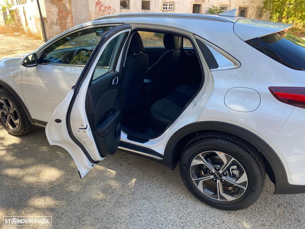 Kia XCeed - 22