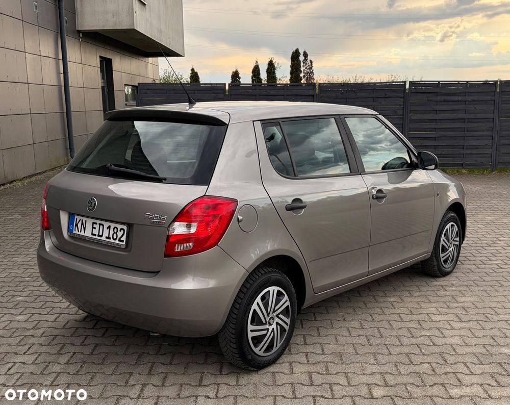 Skoda Fabia 1.2 HTP Classic - 3