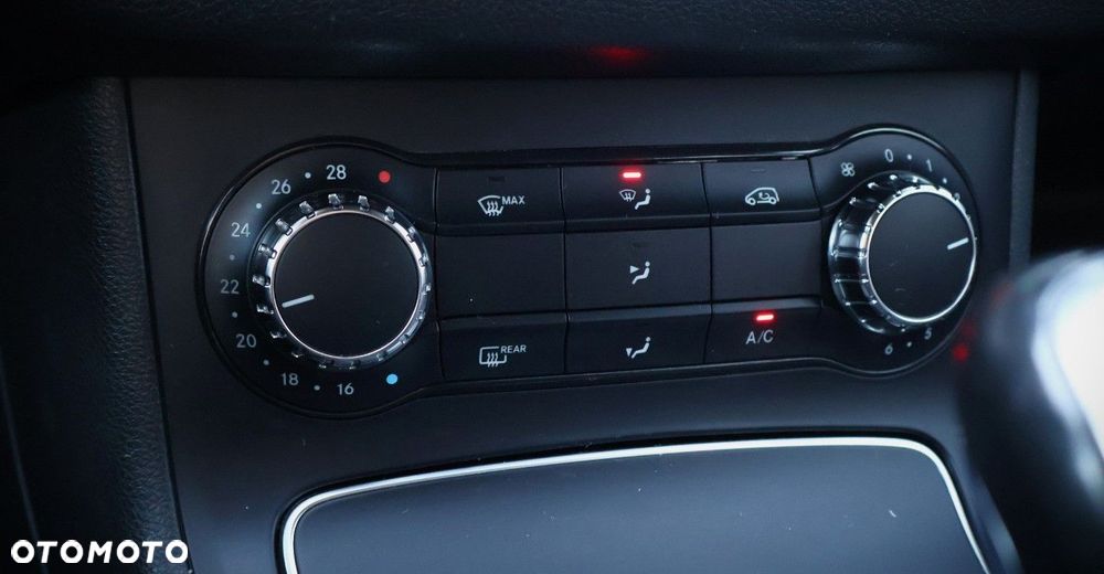 Mercedes-Benz Klasa B - 28