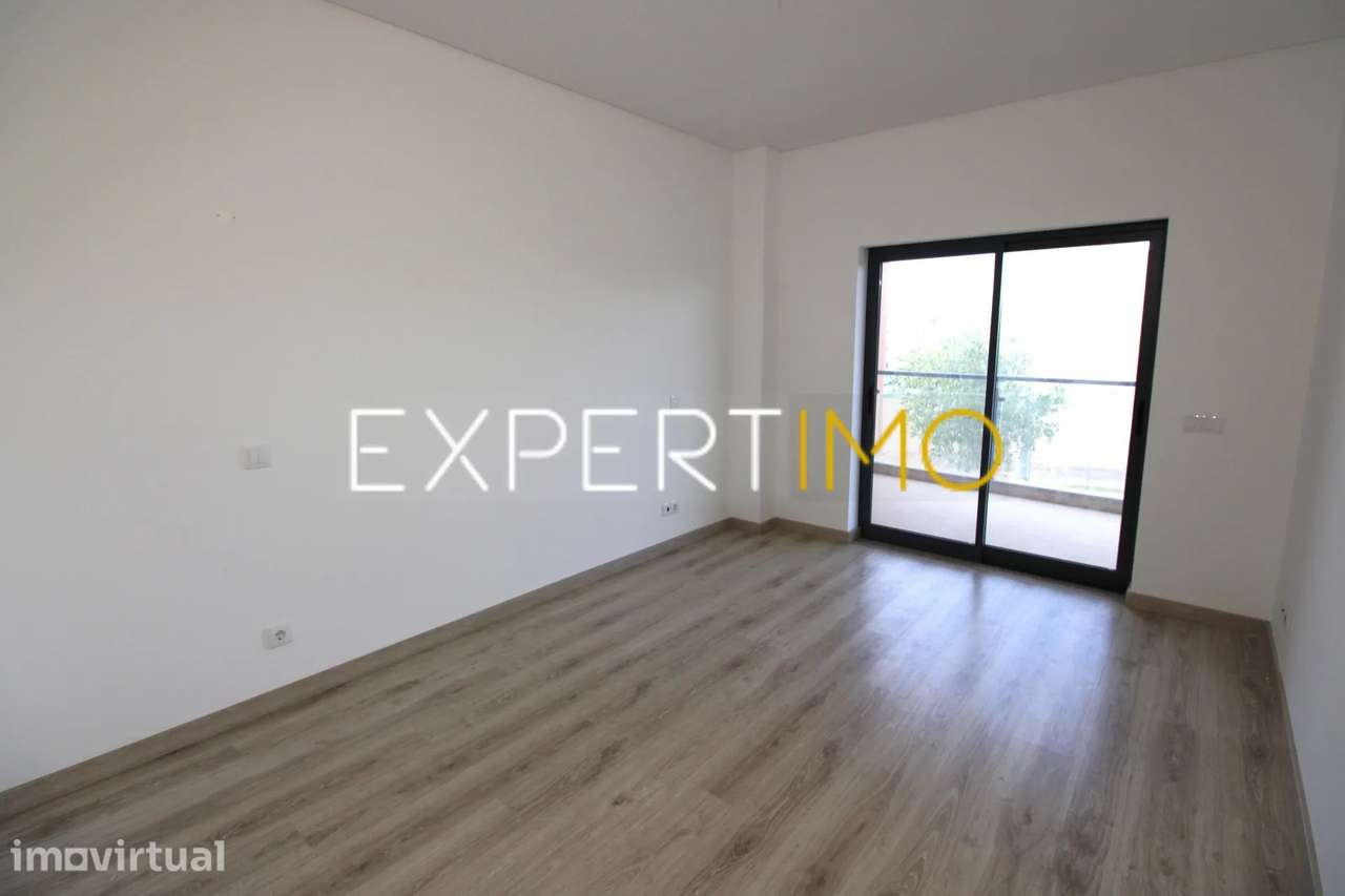 T3, 1suite, estacionamento e arrecadação, Loulé - Algarve - Grande imagem: 3/13