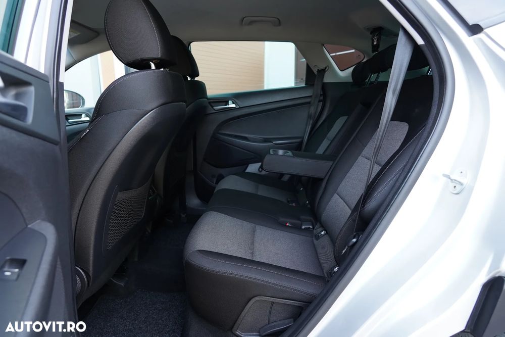 Hyundai Tucson blue 1.6 CRDi 2WD DCT Select - 8