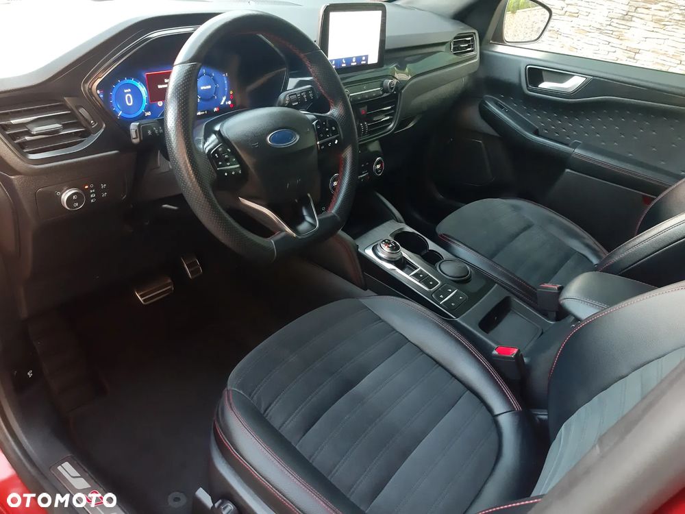 Ford Kuga 2.0 EcoBlue 4x4 ST-LINE X - 17