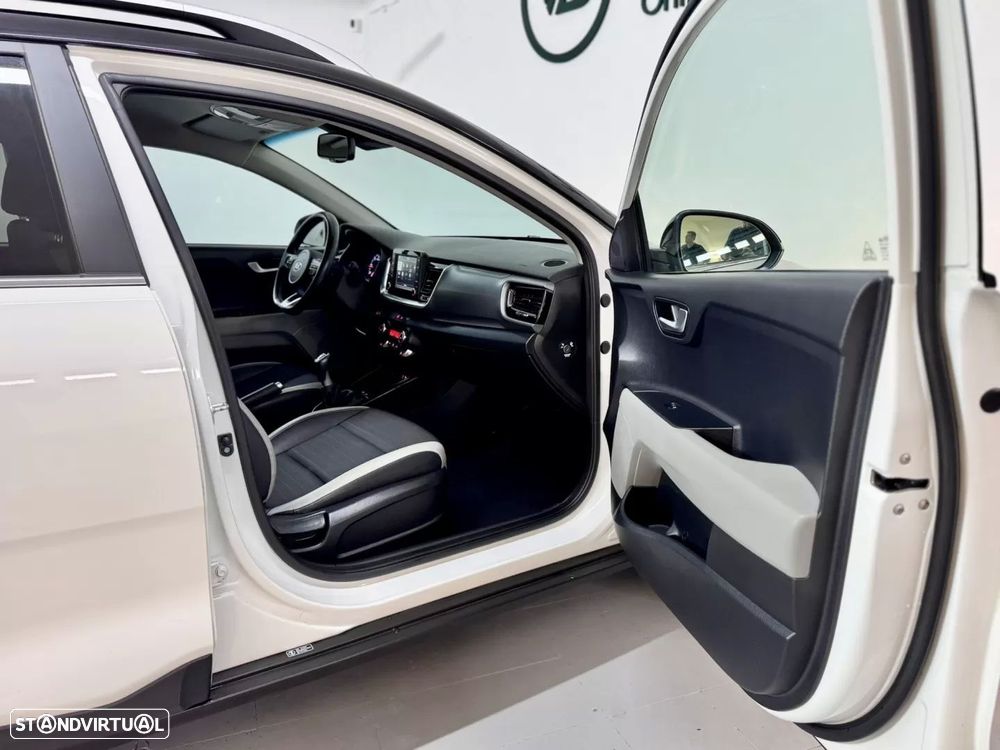 Kia Stonic 1.6 CRDi TX - 51