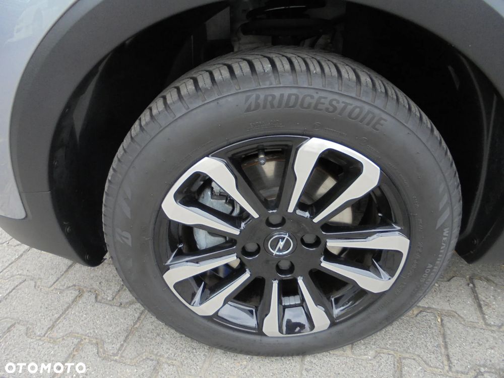 Opel Crossland X - 33