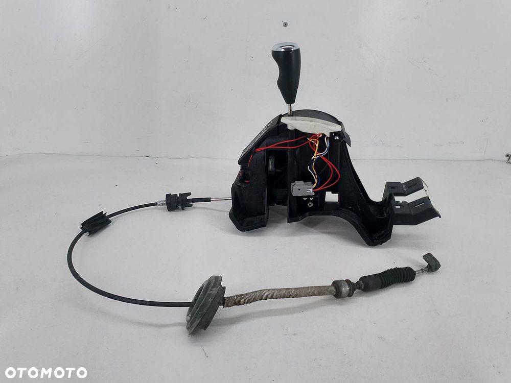 LEWAREK ZMIANY BIEGÓW JEEP PATRIOT P68021374AA 2.4 16V - 4