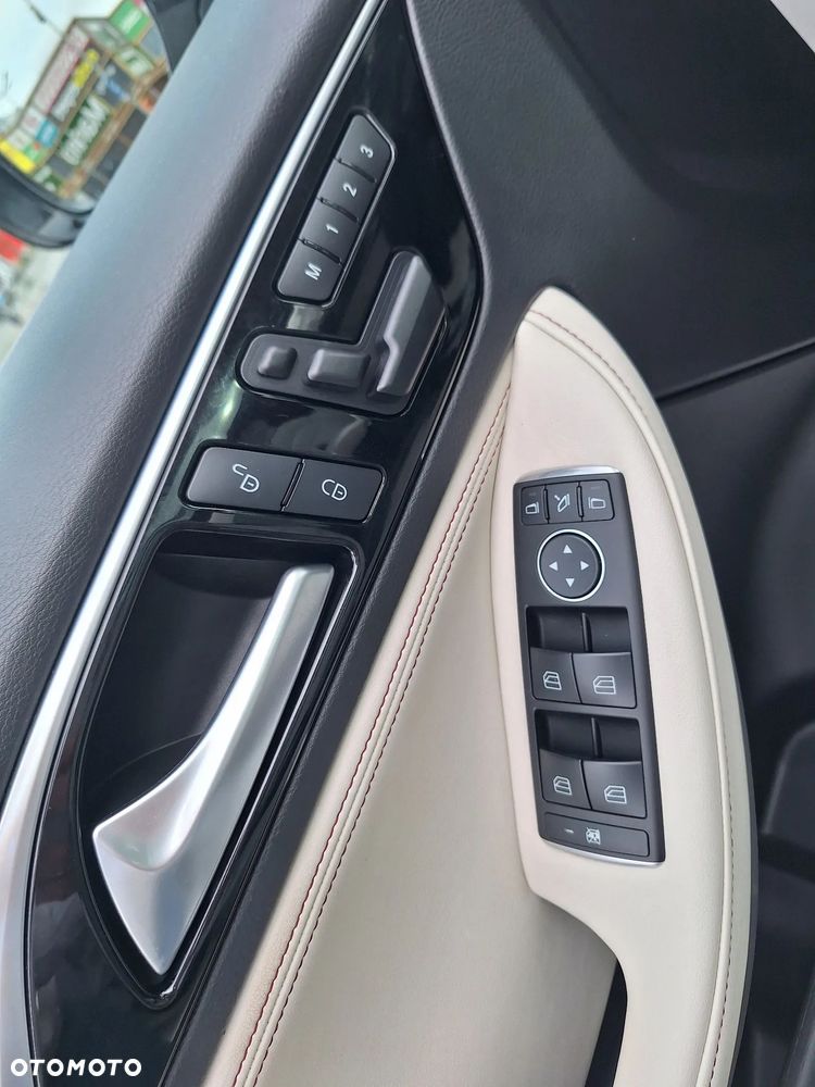 Infiniti Q30 1.6t Premium 7DCT - 20