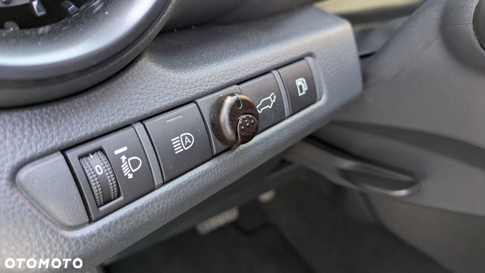 Toyota C-HR 1.8 Hybrid Executive - 17