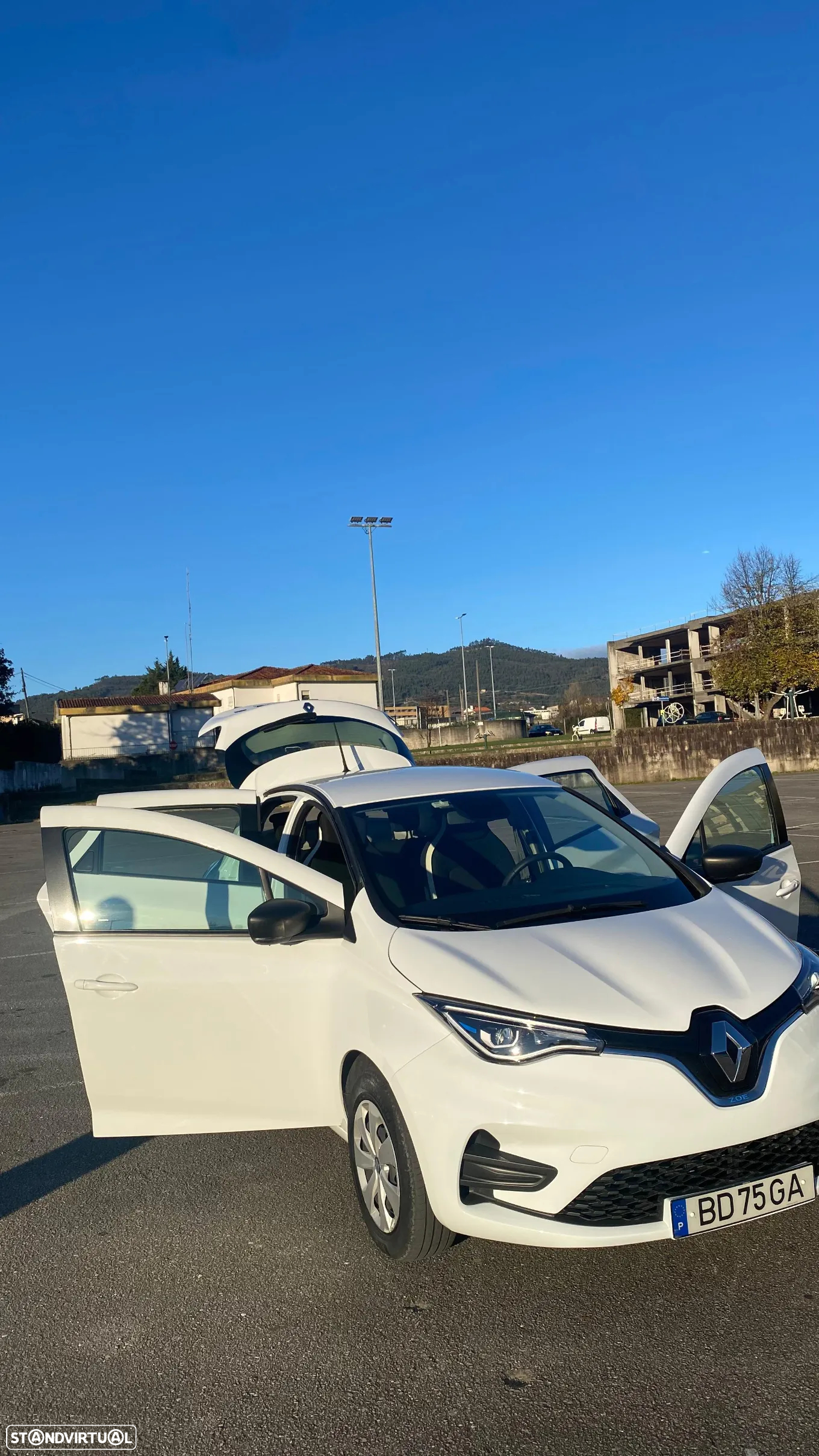 Renault Zoe (c/ Bateria) Limited 50 - 17