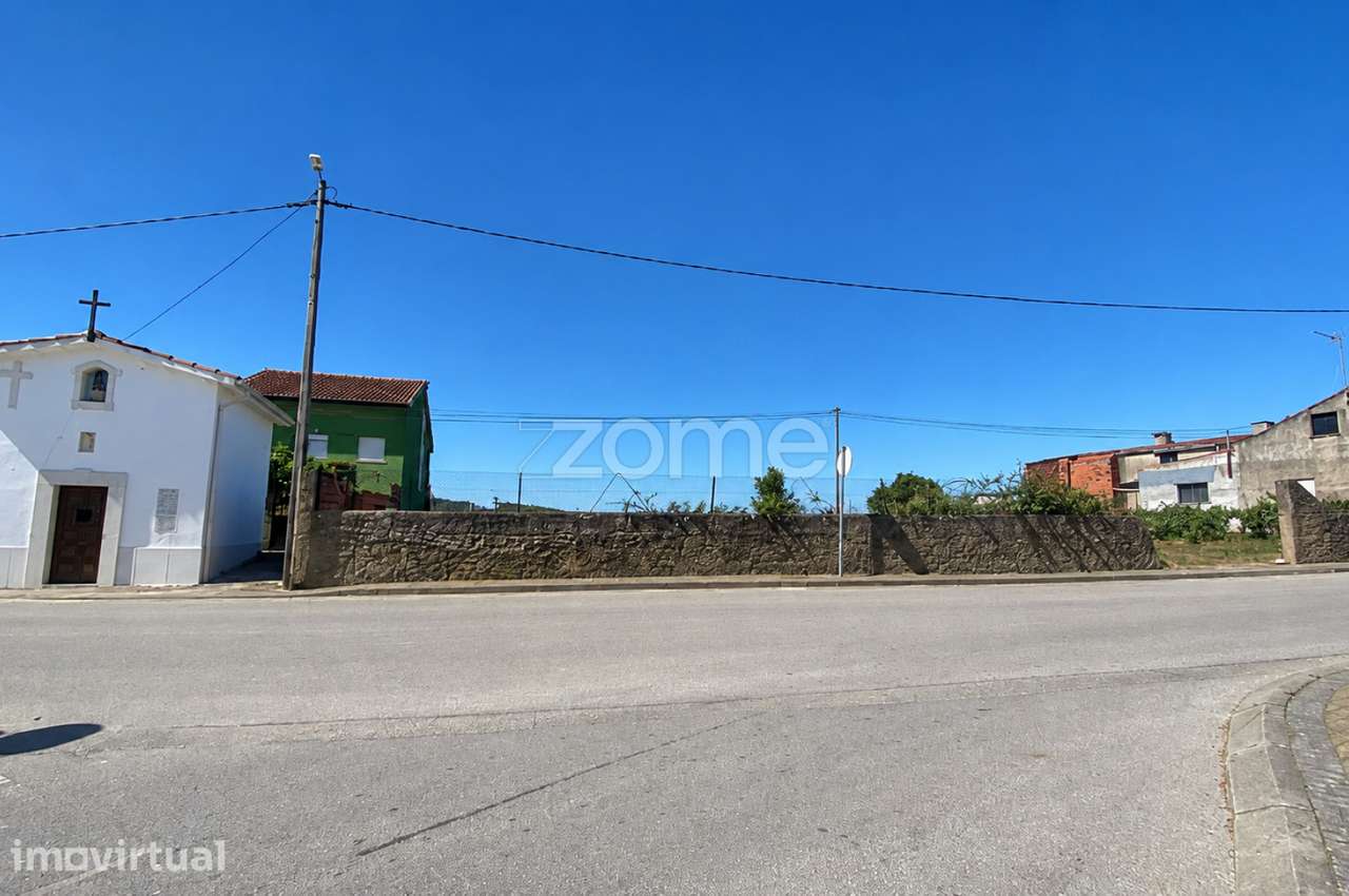Projeto aprovado em lote de 2486,50 m2 - Grande imagem: 3/15
