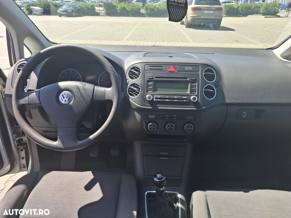 Volkswagen Golf Plus - 4