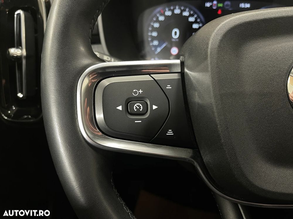 Volvo XC 40 T5 Recharge DKG Core - 23