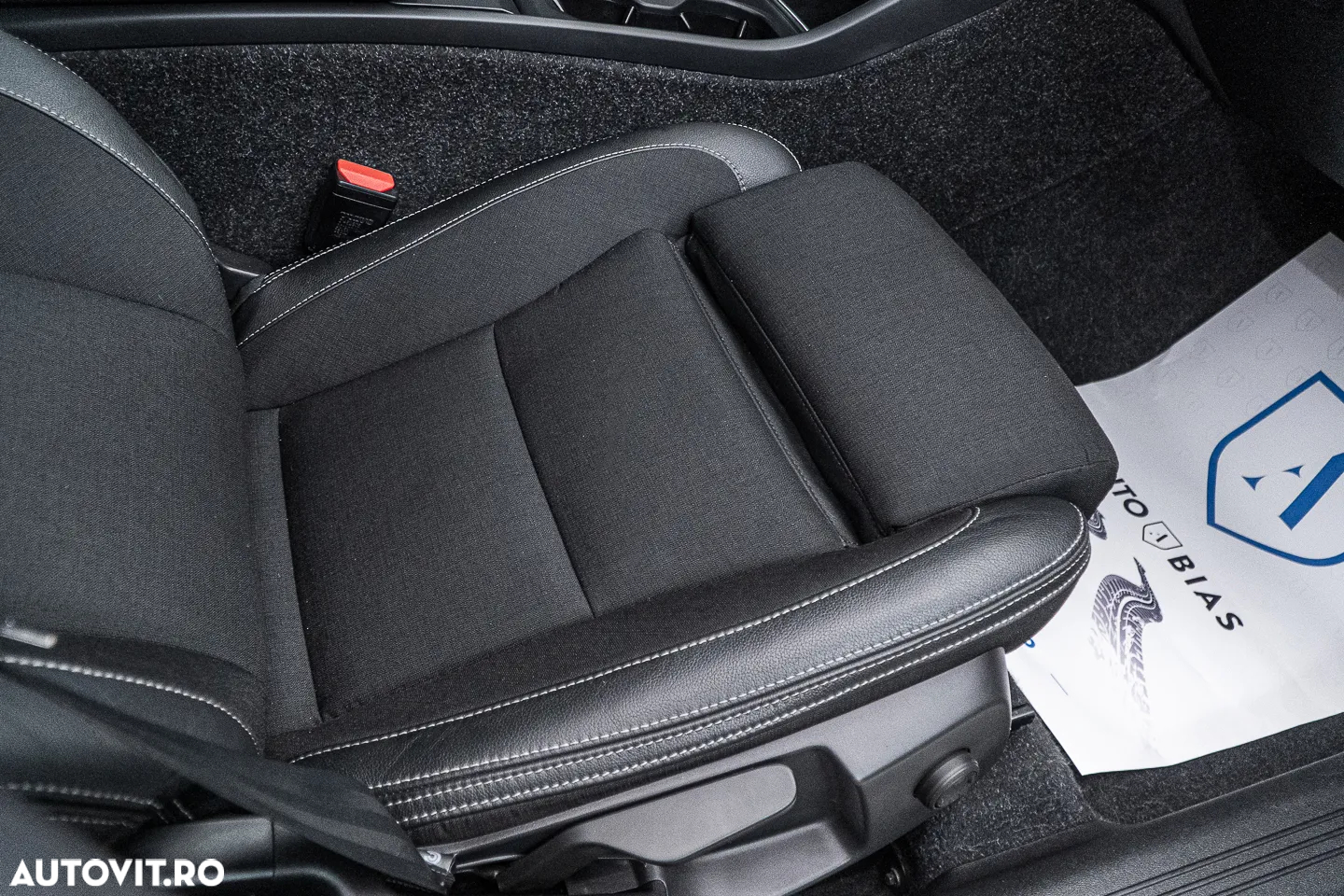 Volvo XC 40 T4 AWD Geartronic Inscription - 40