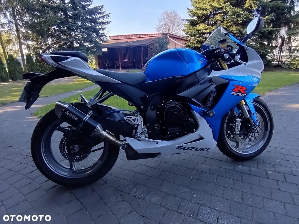 Suzuki GSX-R - 2