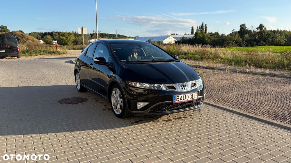 Honda Civic 1.8 Comfort - 1
