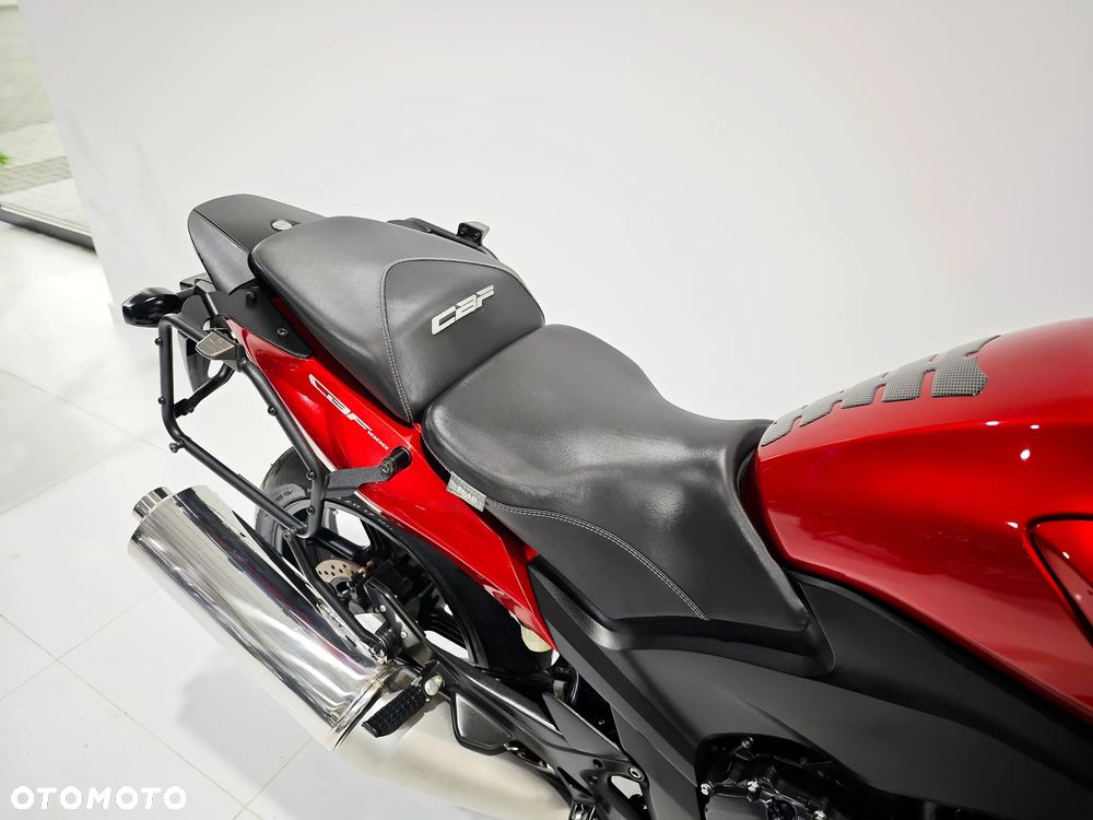 Honda CBF - 14