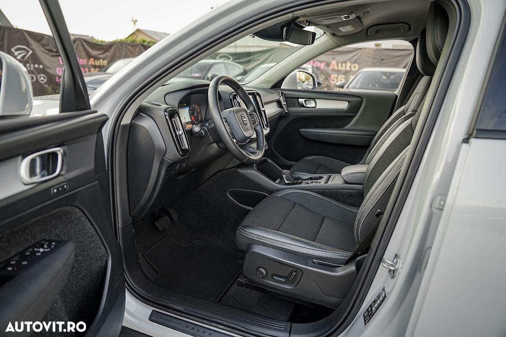 Volvo XC 40 T3 Geartronic Momentum - 14