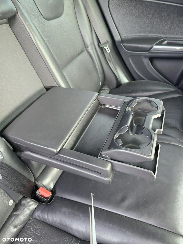 Volvo V60 - 26
