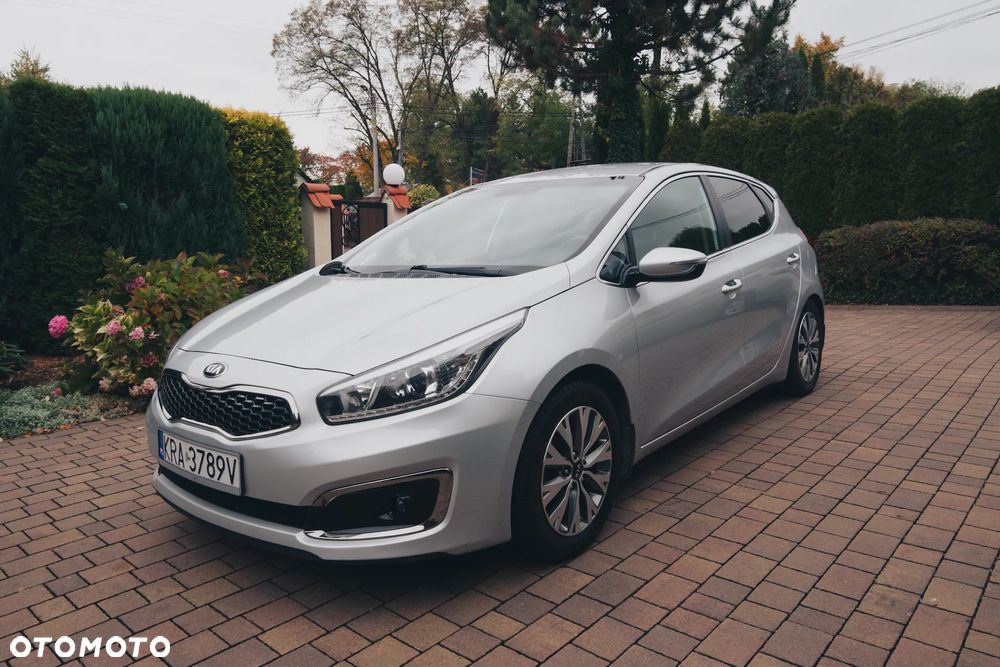Kia Ceed 2018 photo 5