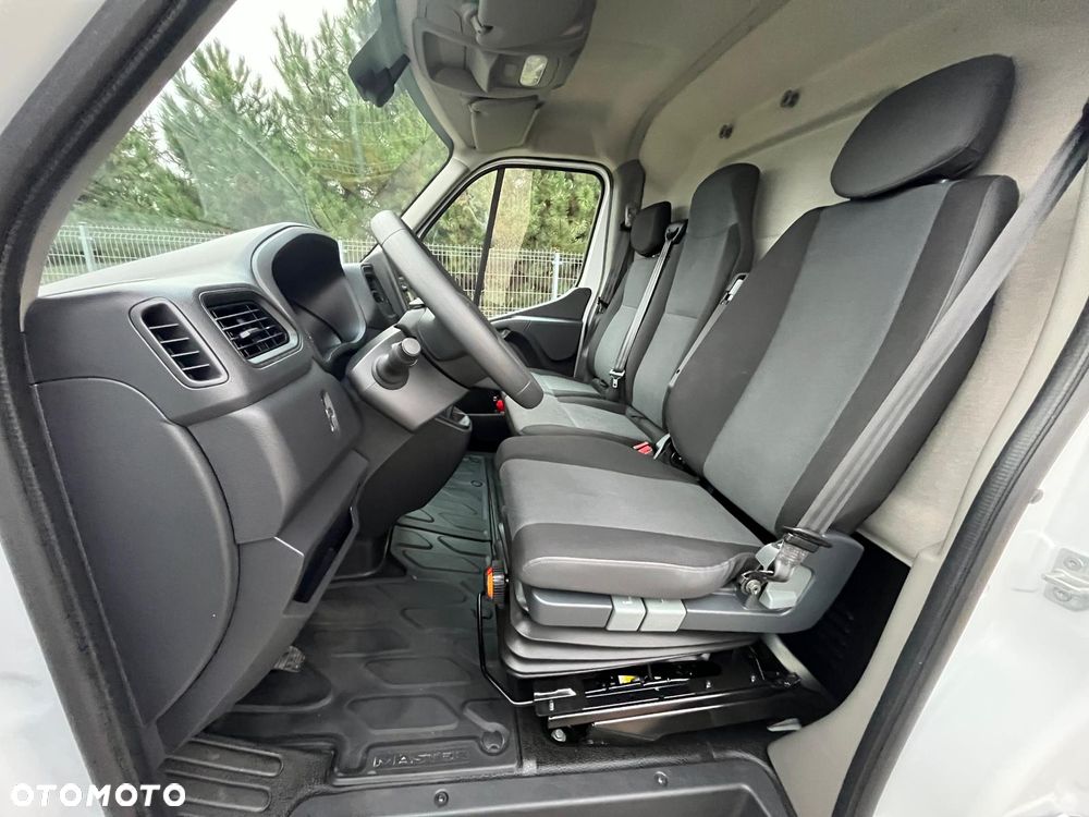 Renault Master L2H2 2.3dCi 135KM, Ledy, Klima, Salon Polska, Pierwszy Właściciel, BEZWYPADKOWY, FV 23%, SUPER STAN !!! - 29