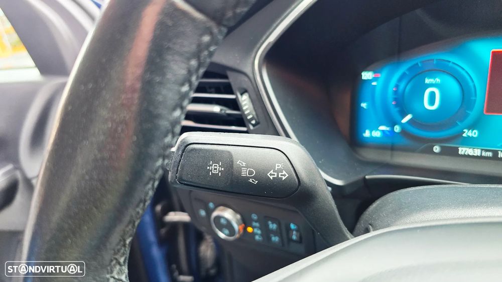 Ford Kuga 2.5 PHEV Titanium - 22