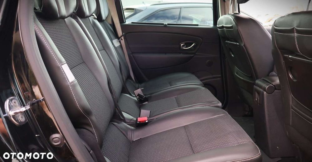 Renault Grand Scenic - 20