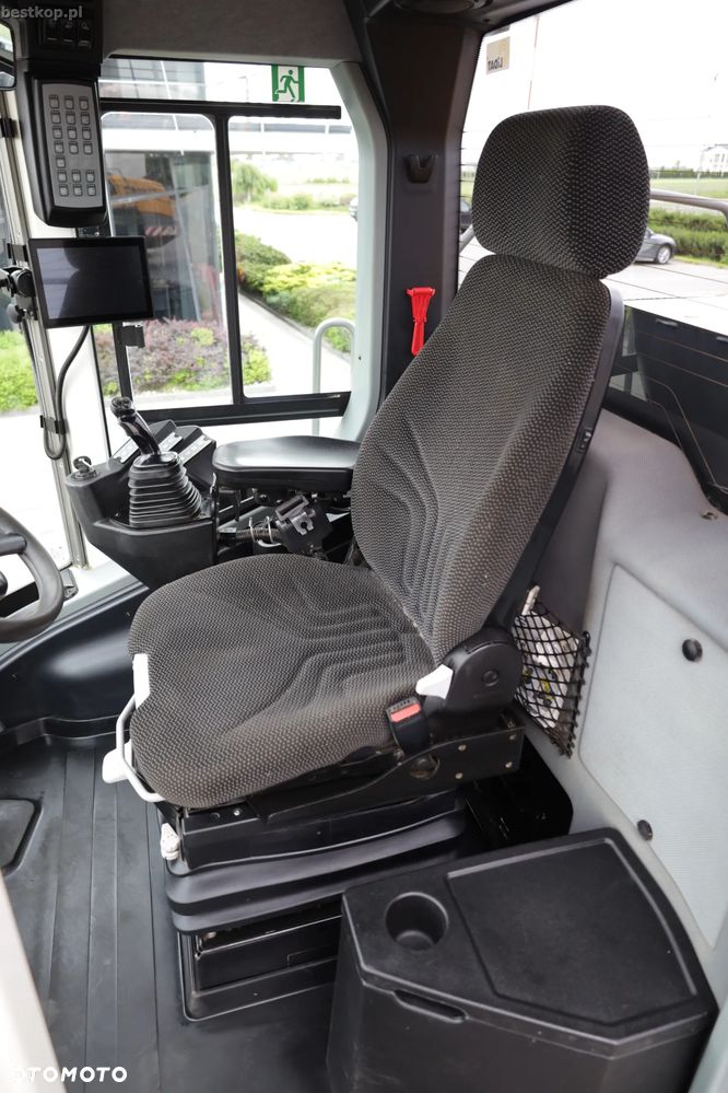 Liebherr 556 XPower - 27