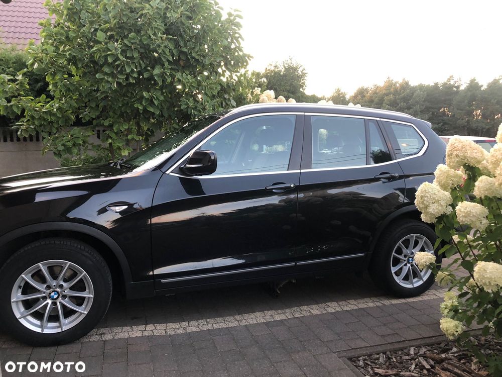 BMW X3 ver-520d - 18