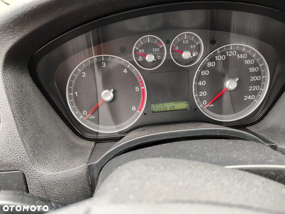 Ford Focus 1.8 TDCi Trend - 4