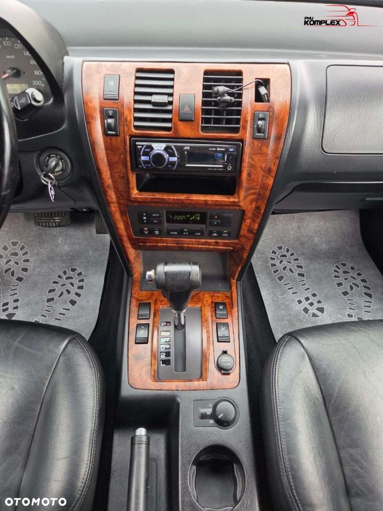 Hyundai Terracan - 16