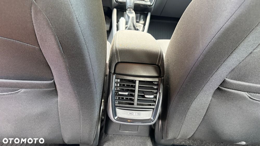 Skoda Kamiq 1.0 TSI Selection - 8