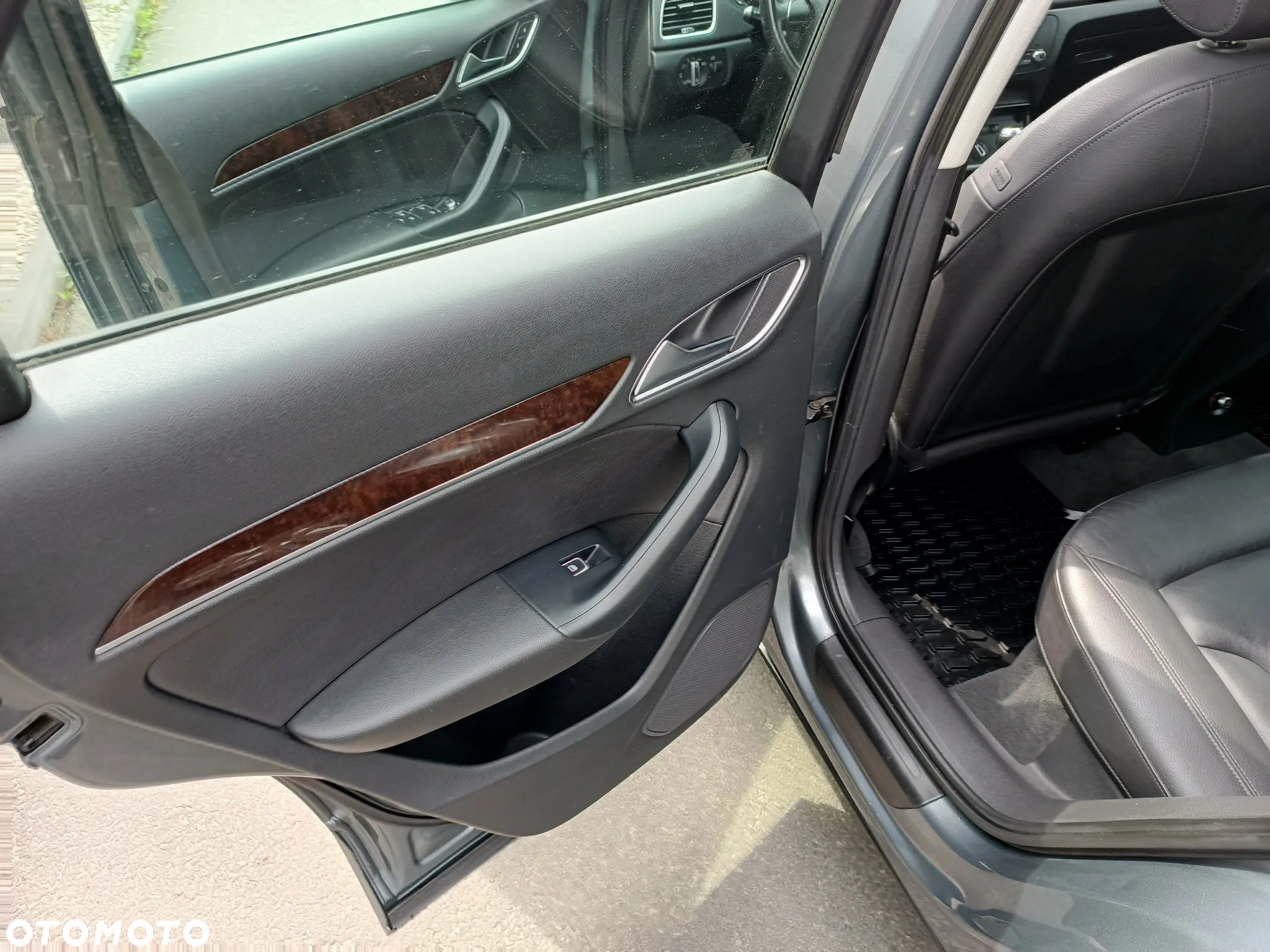 Audi A4 2.0 TDI S tronic - 26