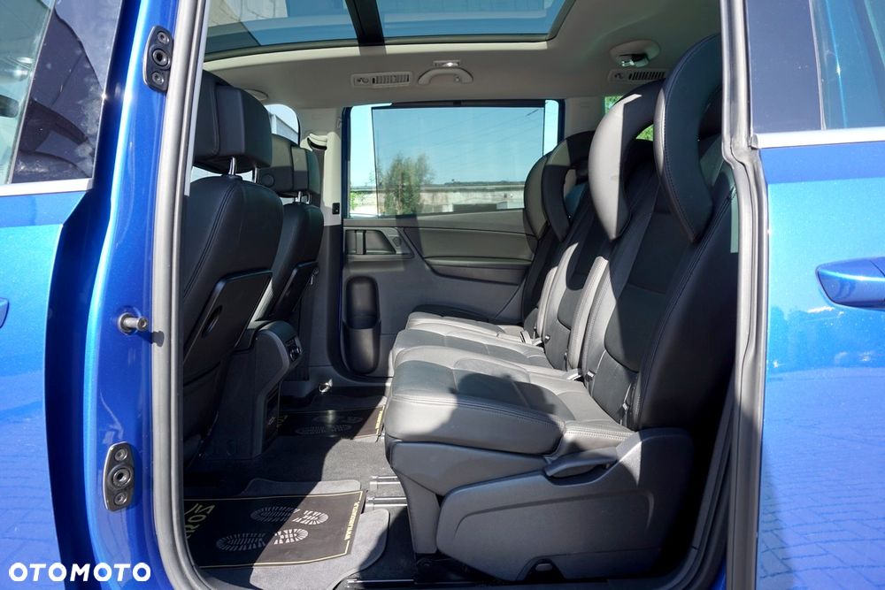 Volkswagen Sharan 2.0 TDI DSG BlueMotion Technology Highline - 35